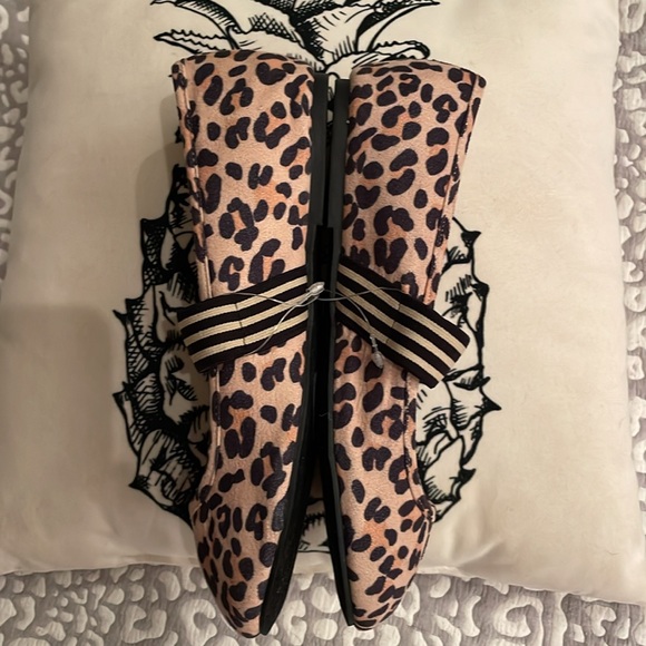 Nordstrom leopard print ballet flats -girls - Picture 4 of 6